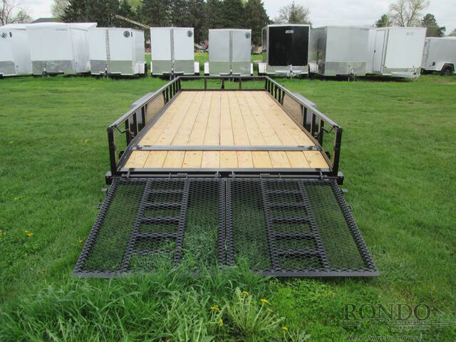 2026 Diamond T Utility 8320HU104