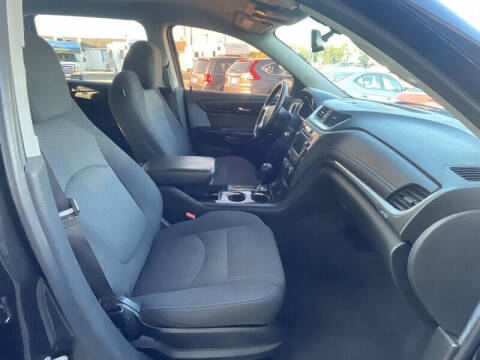 2016 Chevrolet Traverse LT