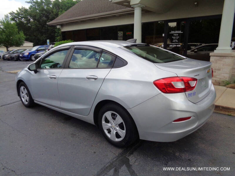 2016 Chevrolet Cruze LS Auto