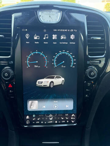 2016 Chrysler 300