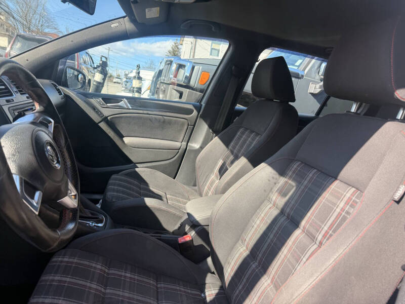 2011 Volkswagen GTI Autobahn