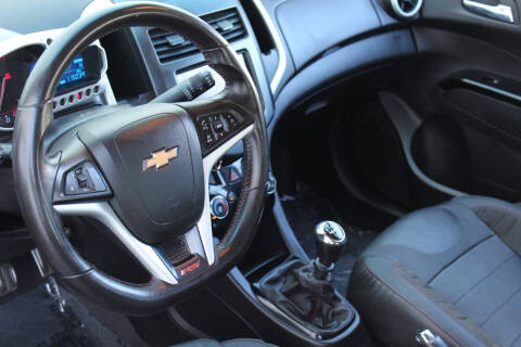 2013 Chevrolet Sonic RS Manual