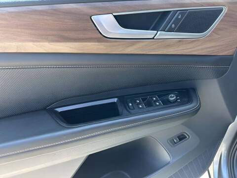 2024 Volkswagen Atlas SE