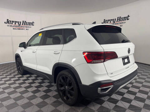 2023 Volkswagen Taos SE