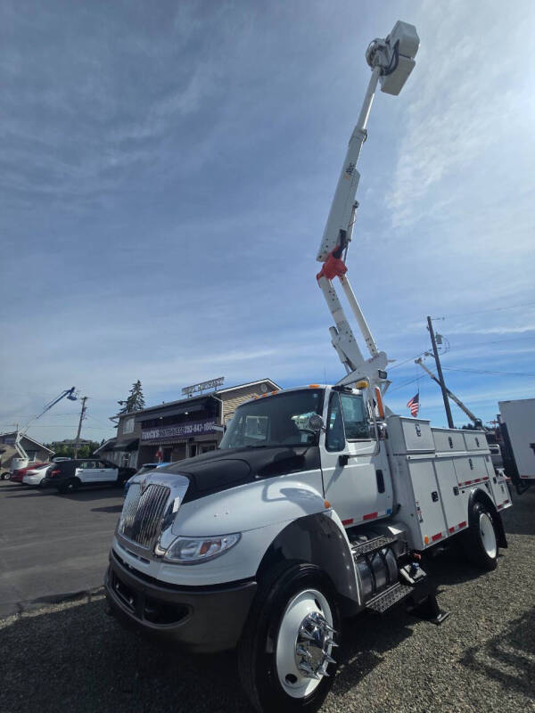2017 International DuraStar 4300