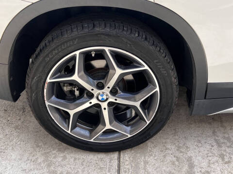 2018 BMW X1 sDrive28i