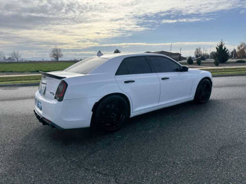2018 Chrysler 300 S