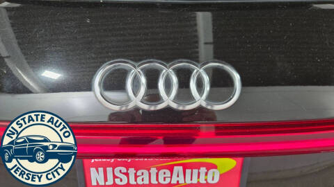 2021 Audi e-tron quattro Premium Plus