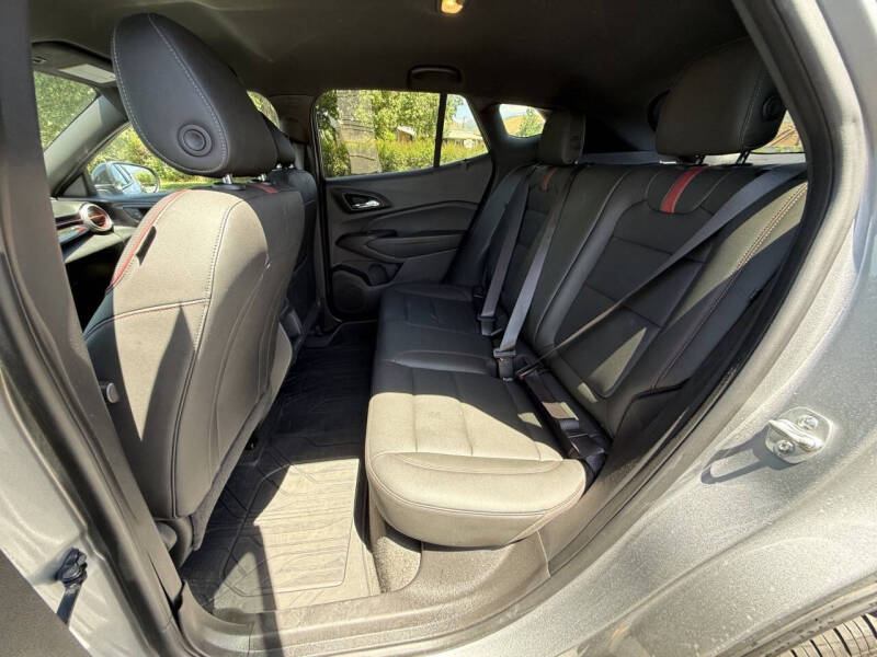 2025 Chevrolet Trax RS