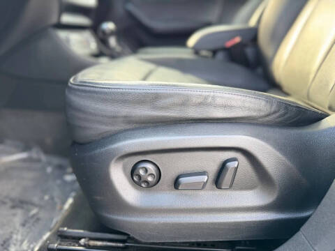 2015 Audi Q3 2.0T quattro Prestige