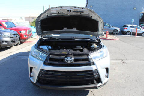 2017 Toyota Highlander