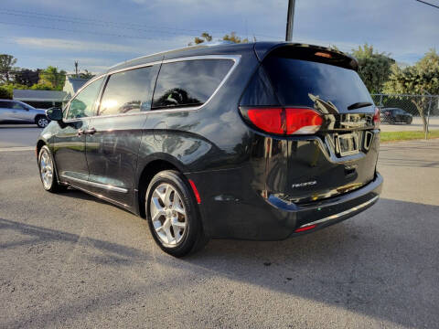 2020 Chrysler Pacifica Limited