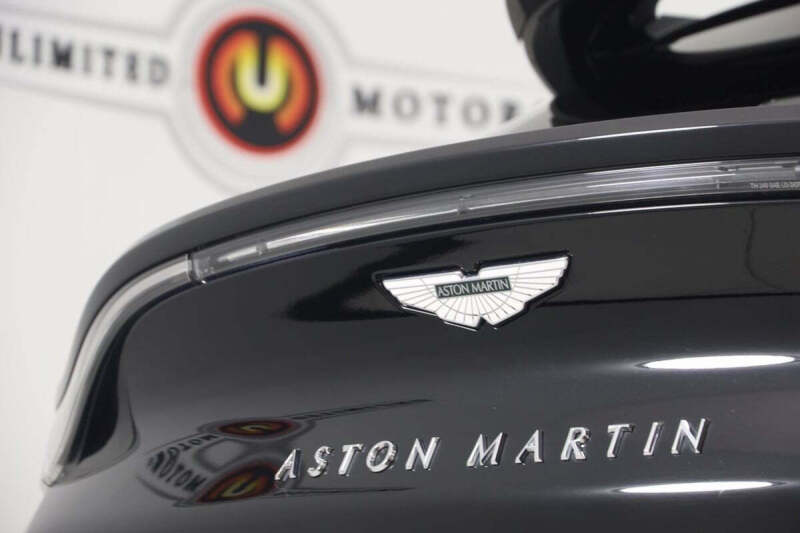2023 Aston Martin DBX 707