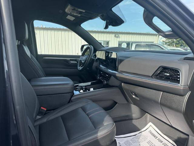 2025 Chevrolet Tahoe RST