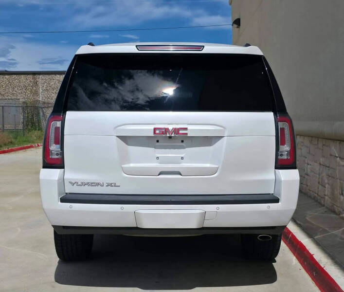 2018 GMC Yukon XL SLT