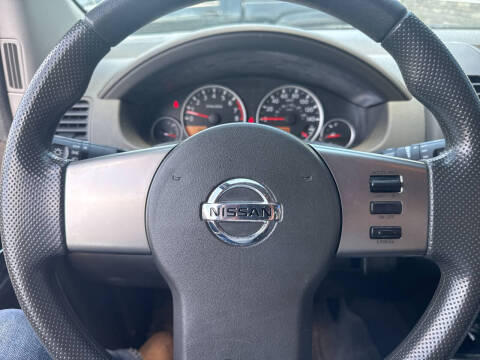 2011 Nissan Pathfinder S