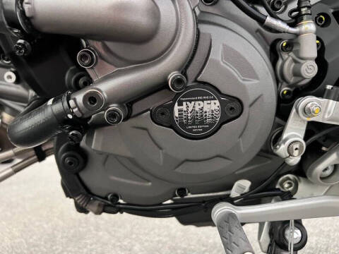 2022 Ducati Hypermotard 950 RVE