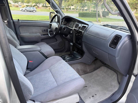 2000 Toyota 4Runner SR5