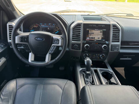 2015 Ford F-150 Platinum