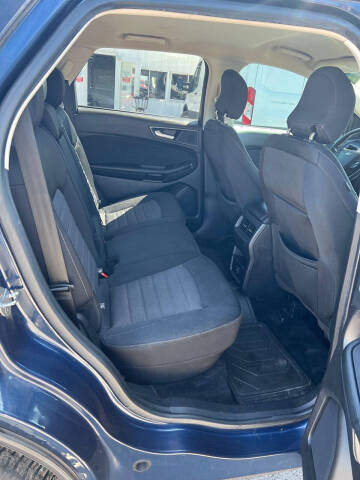 2017 Ford Edge SE
