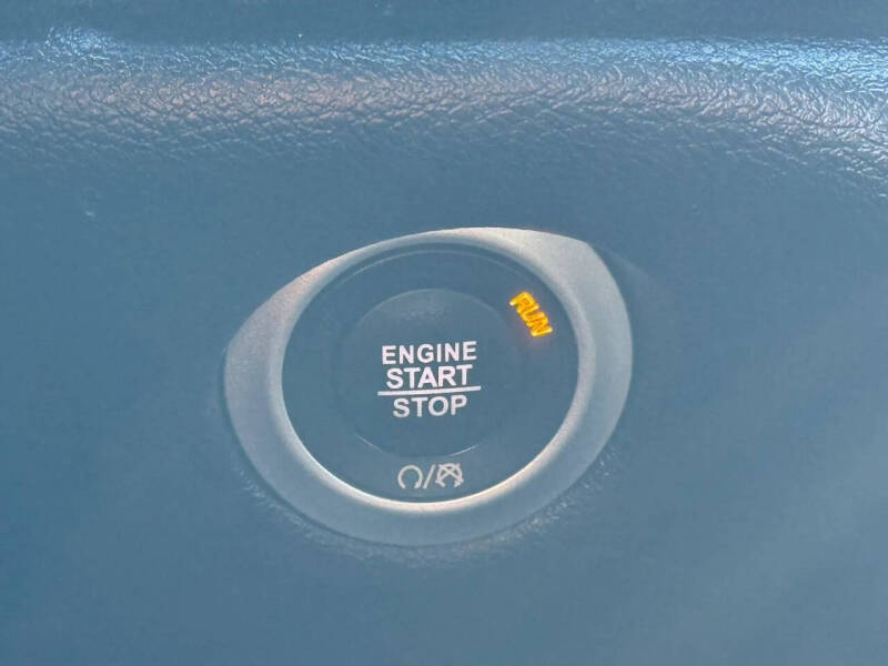 2020 Chrysler Pacifica Touring L 35th Anniversary