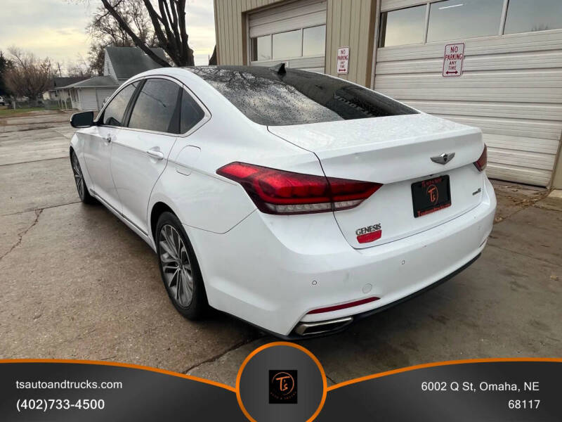 2015 Hyundai Genesis