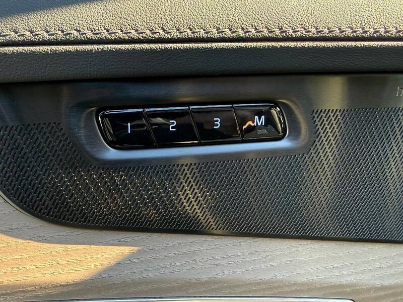 2026 Volvo XC90 B6 Plus 7P