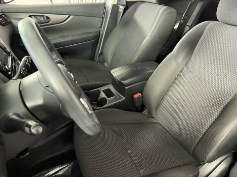 2022 Nissan Rogue Sport S