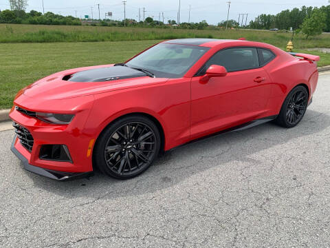 2018 Chevrolet Camaro for sale at Certified Auto Exchange in Indianapolis IN