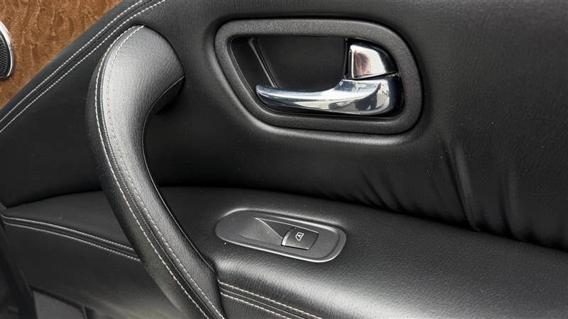 2016 Infiniti QX80