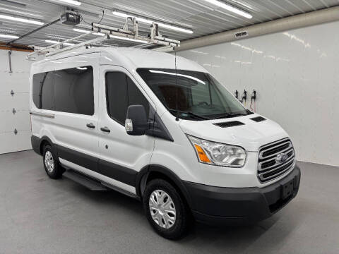2019 Ford Transit 150 XLT