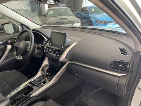 2025 Mitsubishi Eclipse Cross SE