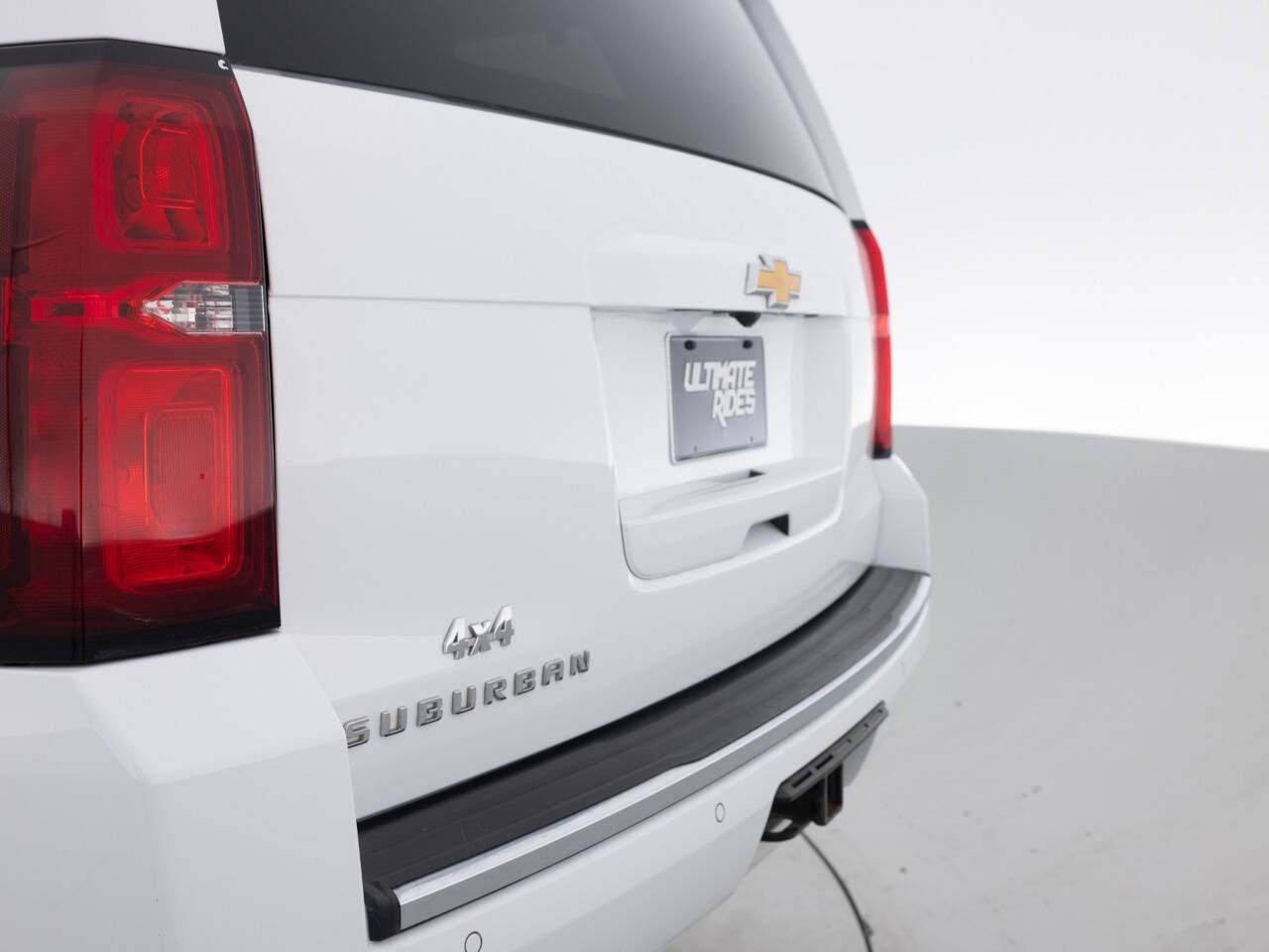 Used Car 2015 Chevrolet Suburban  Ltz 4x4 4dr Suv For Sale Under $25,000 In Coal City, Illinois