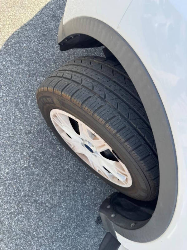 2014 Ford Escape S