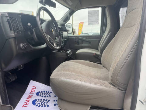 2019 Chevrolet Express 2500