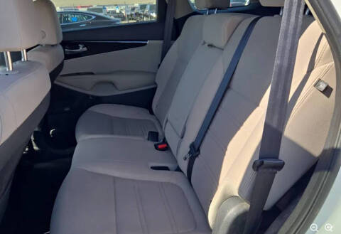 2020 Kia Sorento LX