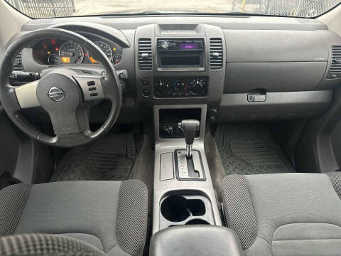 2011 Nissan Pathfinder S
