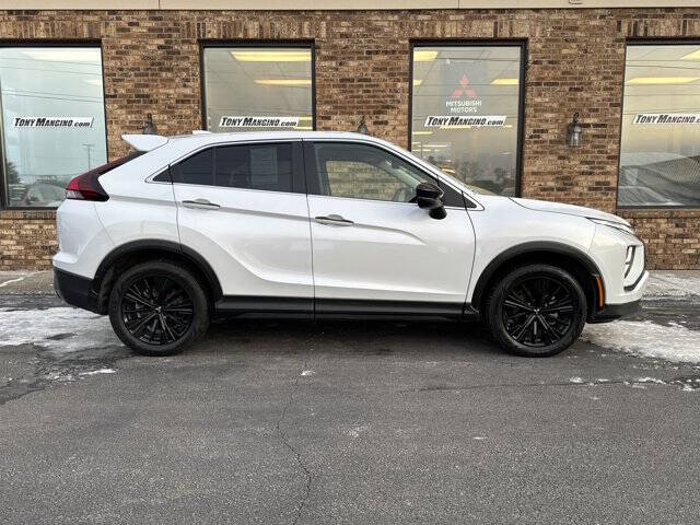 2022 Mitsubishi Eclipse Cross LE