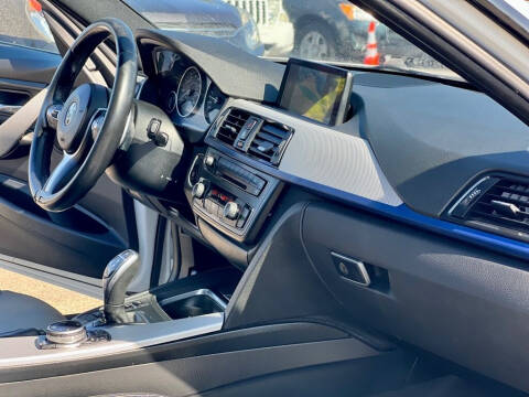 2014 BMW 3 Series 328i