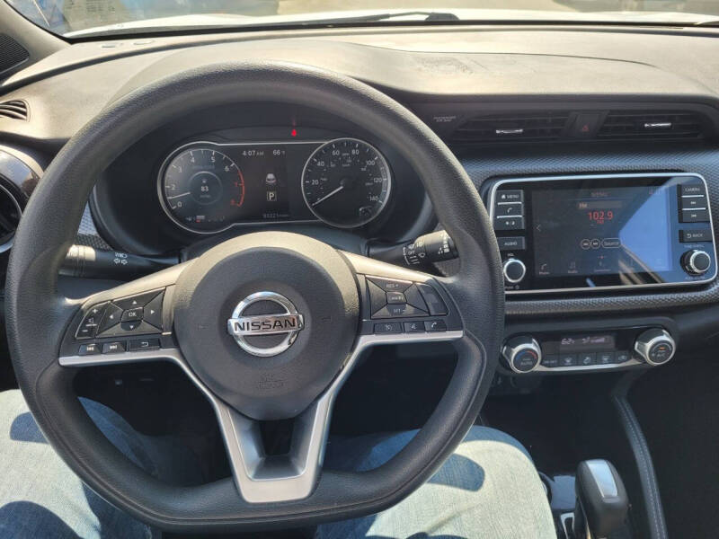 2019 Nissan Kicks SV