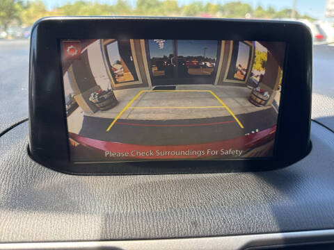 2017 Mazda MAZDA3 Touring