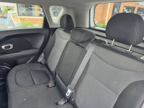 2019 Kia Soul +