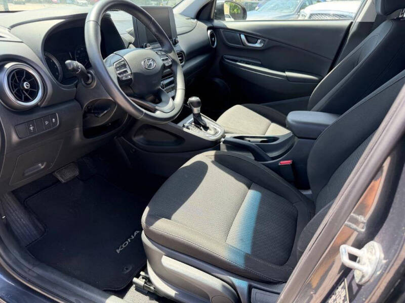 2022 Hyundai Kona SEL