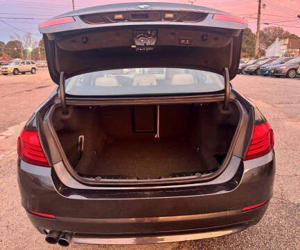 2013 BMW 5 Series 528i