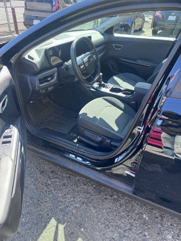 2025 Kia K4 LX