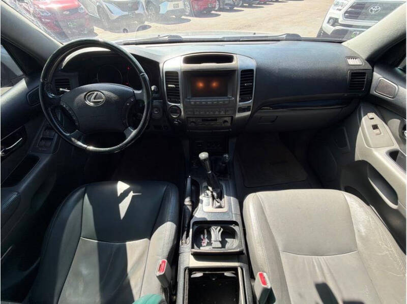 2005 Lexus GX 470