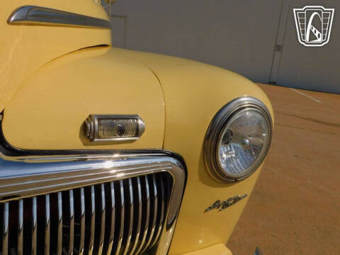 1942 Ford Super Deluxe