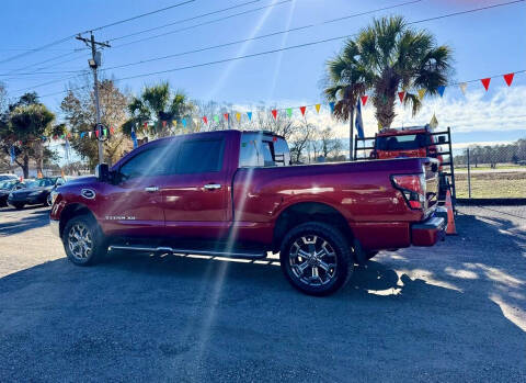 2017 Nissan Titan XD SL