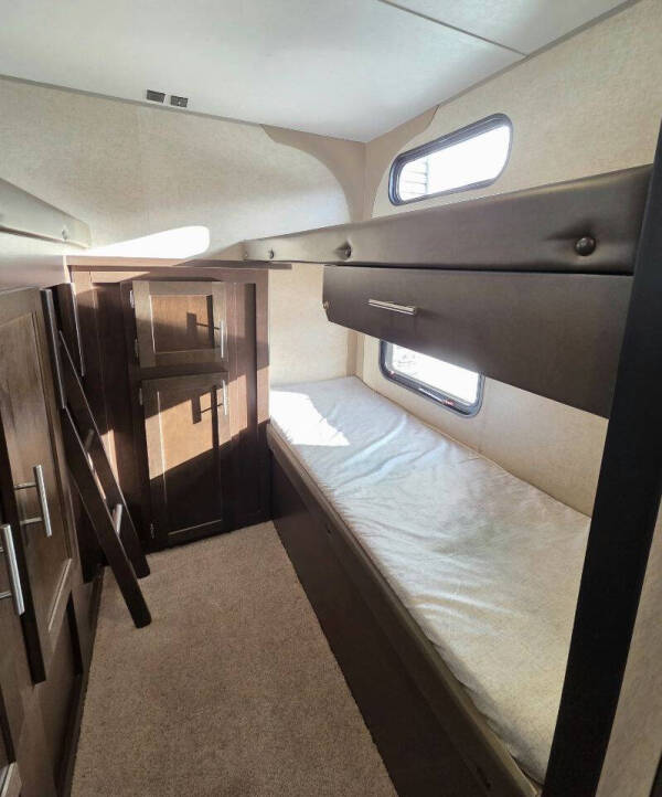 2017 Forest River Grey Wolf Limited