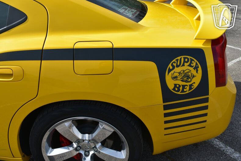 2007 Dodge Charger SRT-8